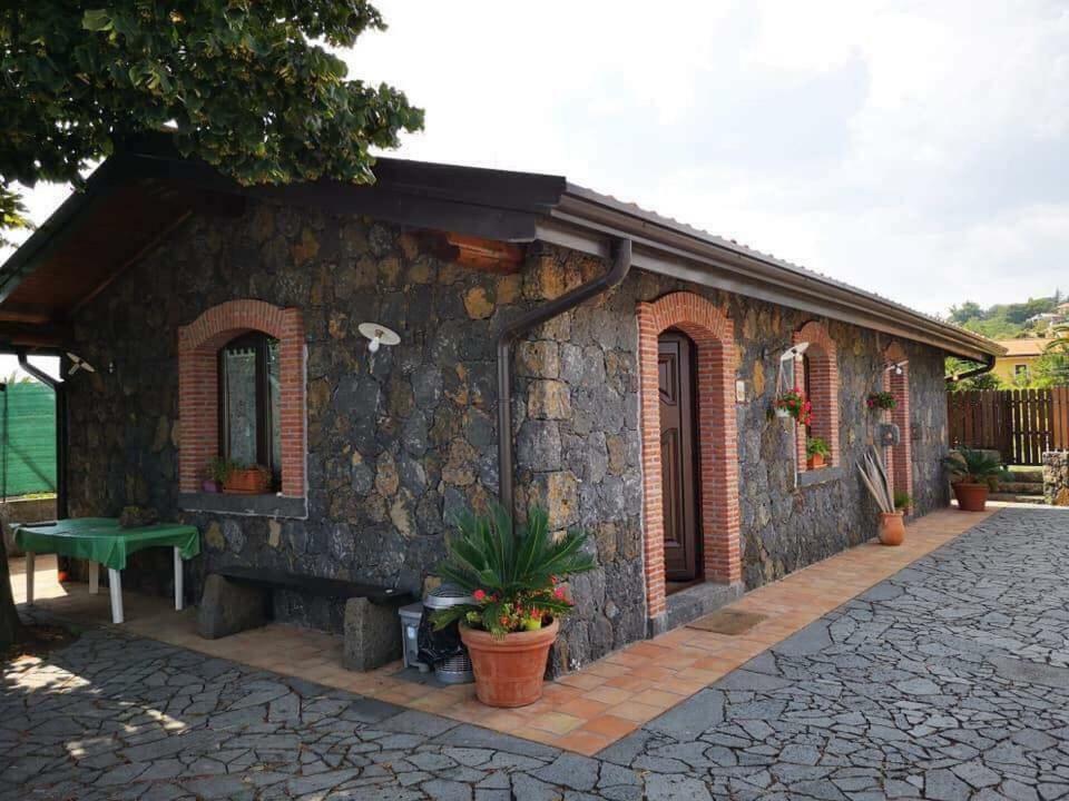 Il Tiglio Apartment Viagrande Bagian luar foto